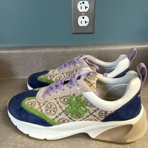 Tory Burch T Monogram Sneaker Size 9